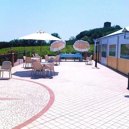 Il Vigneto Country House 马帝斯兹罗